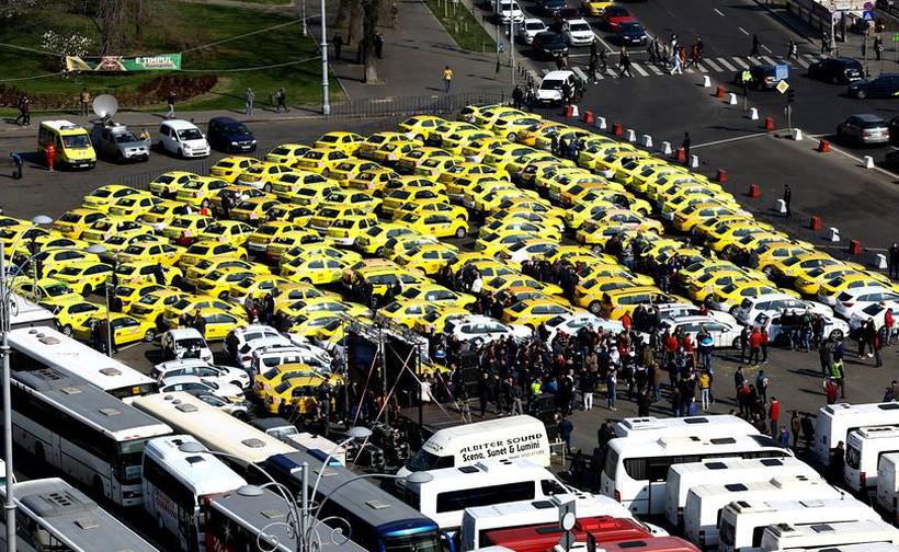 protestul transportatorilor a fost suspendat – guvernul le-a promis că le aprobă toate revendicările
