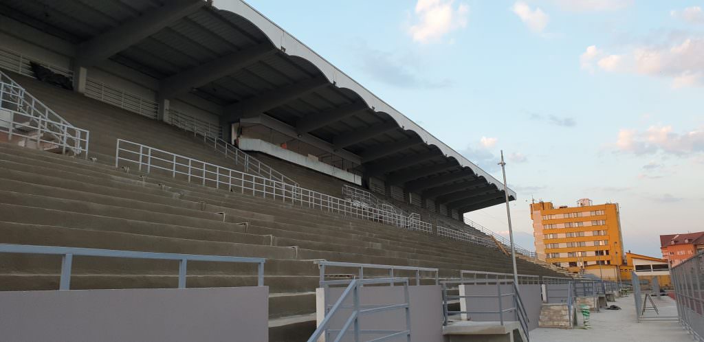 video foto - cum arată acum stadionul municipal - va fi gata până în 15 aprilie?