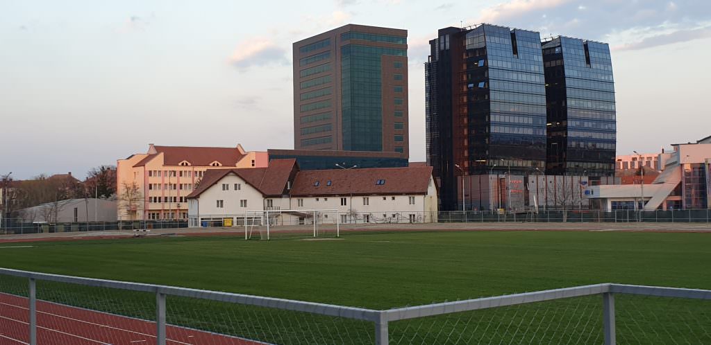 video foto - cum arată acum stadionul municipal - va fi gata până în 15 aprilie?