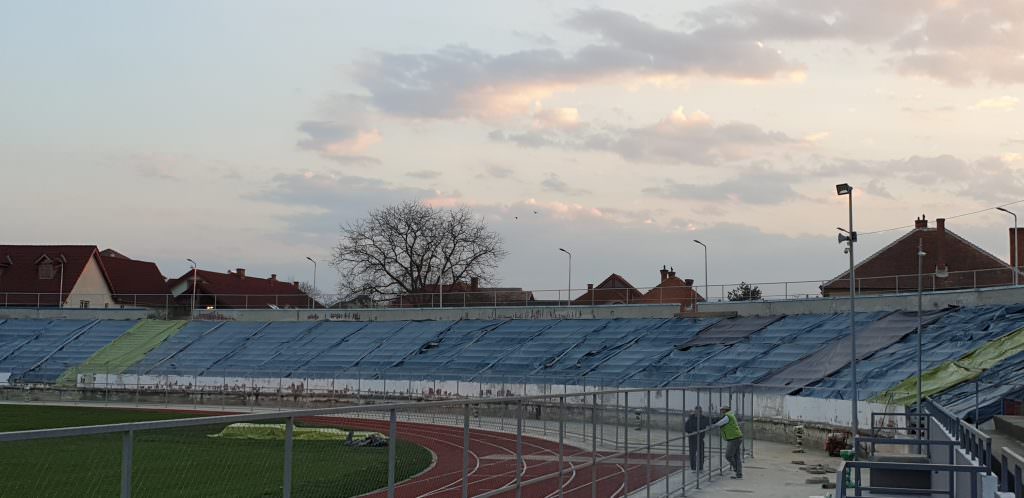 video foto - cum arată acum stadionul municipal - va fi gata până în 15 aprilie?