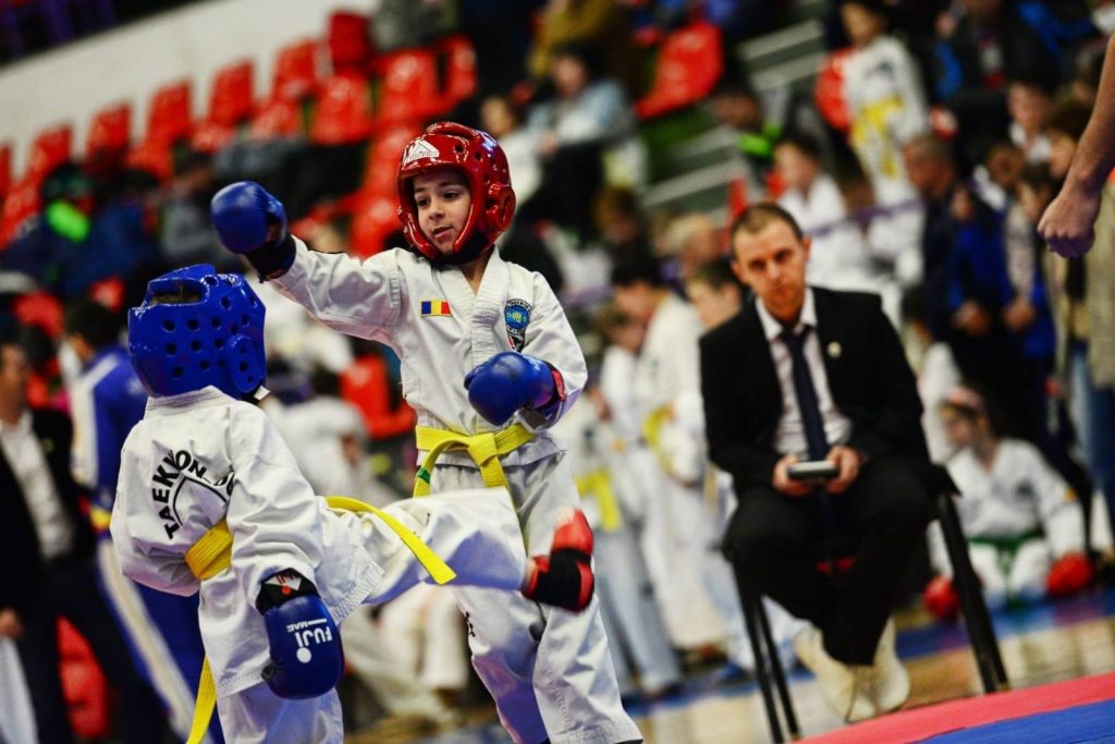 Povestea unui mic campion - Sibianul David Trînbițaș are peste 60 de medalii în aproape șase ani de Taekwon-Do