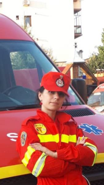 ”cea mai cea” polițistă din sibiu - isabela e agent, voluntar smurd și dansatoare