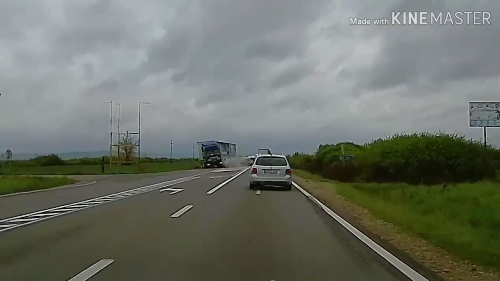 video - accident groaznic pe dn1 - sinucidere ori inconștiență la volan?