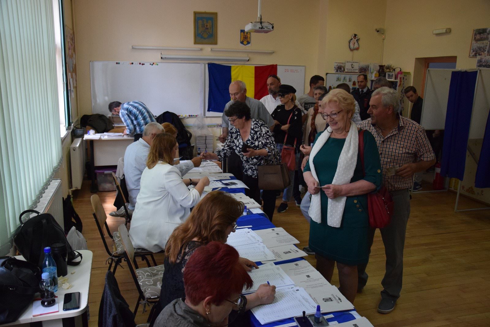 votarea în diaspora s-a încheiat - record de participare la urne