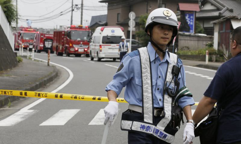 video panică în japonia - două persoane ucise și alte 18 rănite
