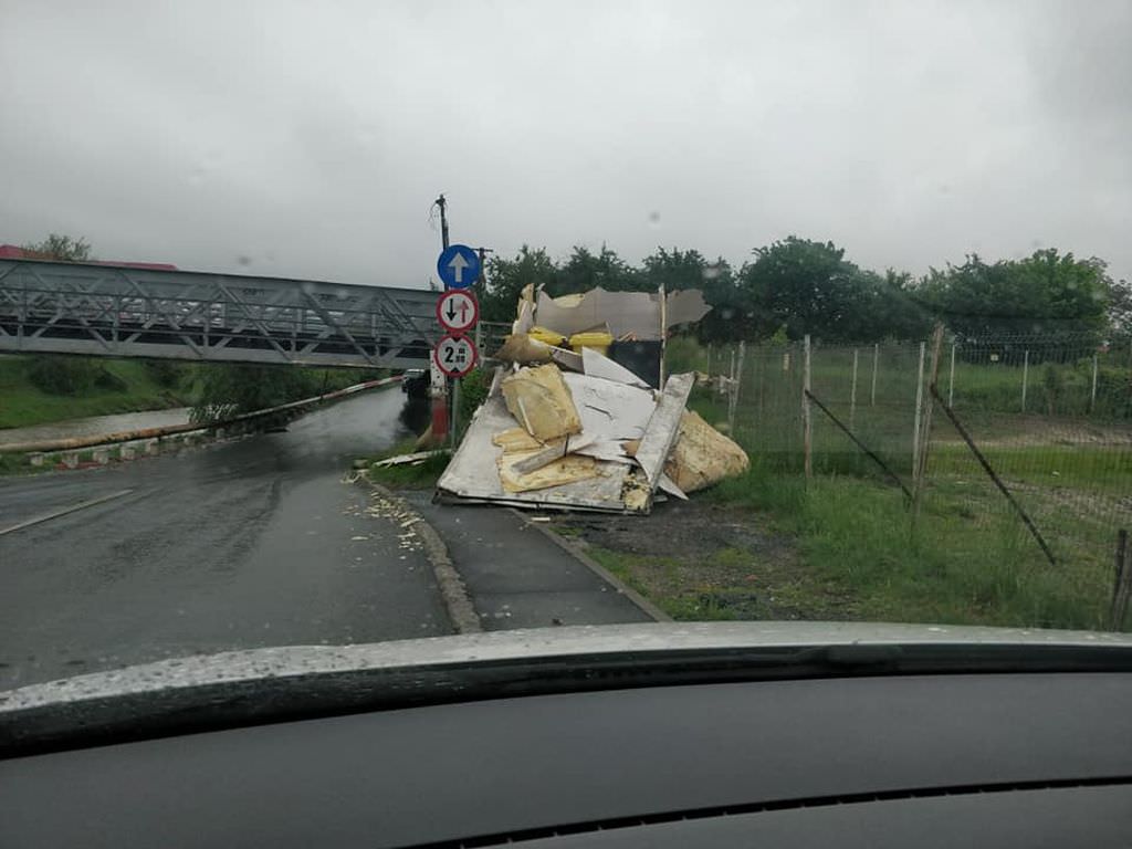 foto podul de la libertatea a mai făcut o victimă