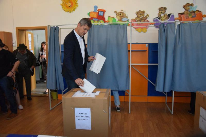 video foto barna: haideţi la vot, avem mare încredere în românia!