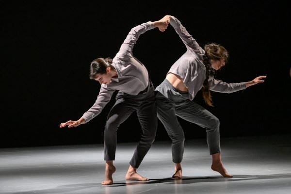 foto: doi în unu, un nou succes de proporții al vertigo dance company, la fits