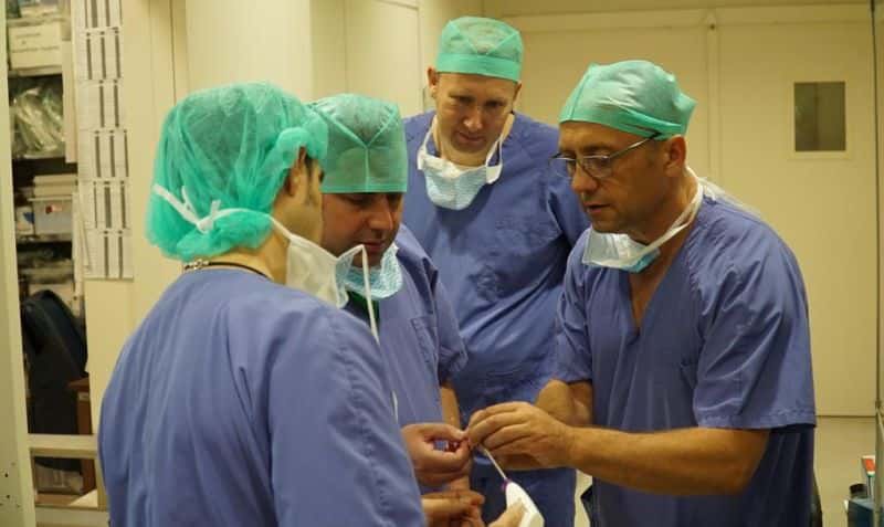 operație în premieră făcută de o echipă de chirurgi sibieni în bulgaria