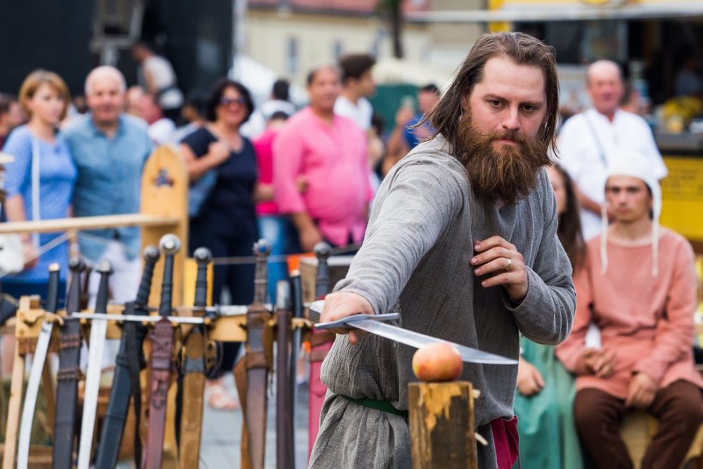 VIDEO FOTO - Sibiul a scăpat de blestemul vrăjitoarei Despina – Final de a 19-a ediție la Festivalul Medieval