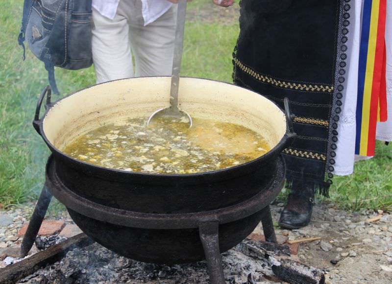 Tradiții culinare de pe Valea Secașelor în weekend, în Muzeul din Dumbrava