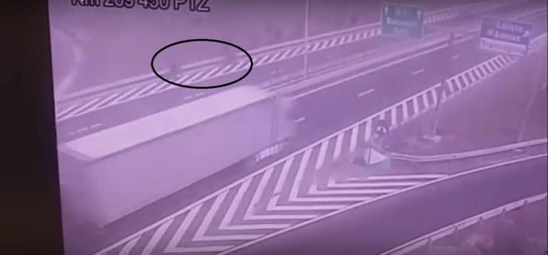 motocicliștii care au mers pe contrasens pe autostradă la sibiu - poliția i-a prins și i-a amendat
