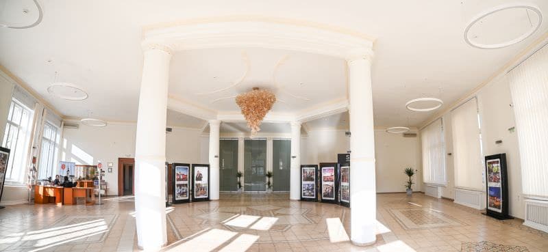 primăria sibiu reamenajează sala expozițională și centrul de informare turistică