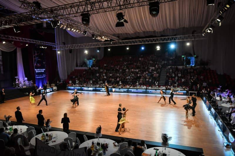 începe transylvanian grand prix la sibiu - este cel mai important eveniment de dans sportiv din românia