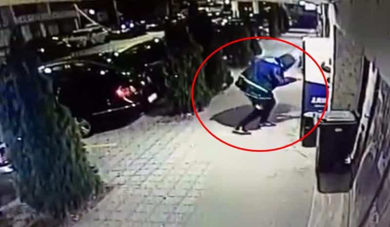 foto hoțul care a furat bani din aparate de cafea dus la parchet - a aflat ce pedeapsă a primit