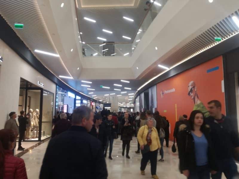 update video foto s-a deschis promenada sibiu - mall-ul luat cu asalt de sibieni