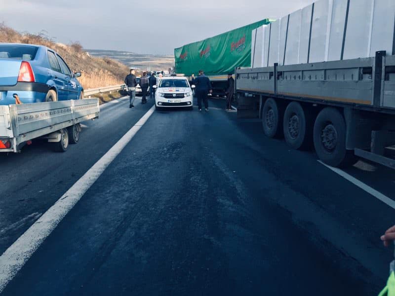 foto accident pe autostrada a1 între sebeș și sibiu - restricții în zona apoldu de sus