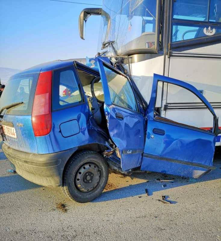 update foto accident mortal între cristian și orlat - șofer strivit sub un autocar