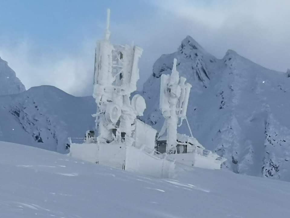 VIDEO FOTO Peisaj de basm la Bâlea Lac - Pare desprins din Frozen