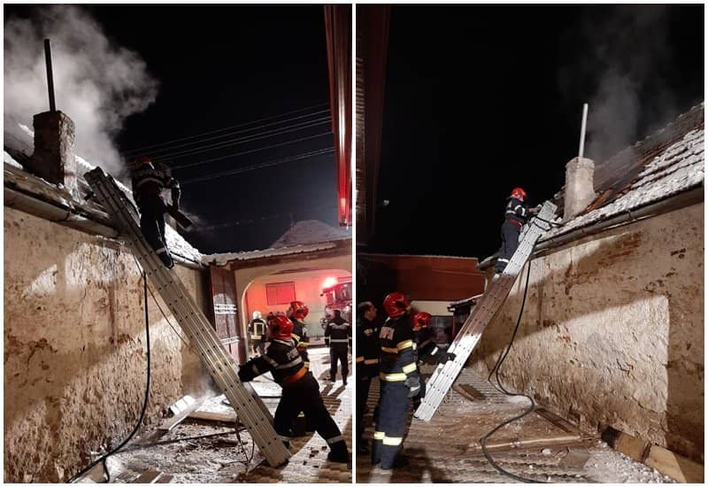 update foto: incendiu la veştem - acoperișul unei case a luat foc