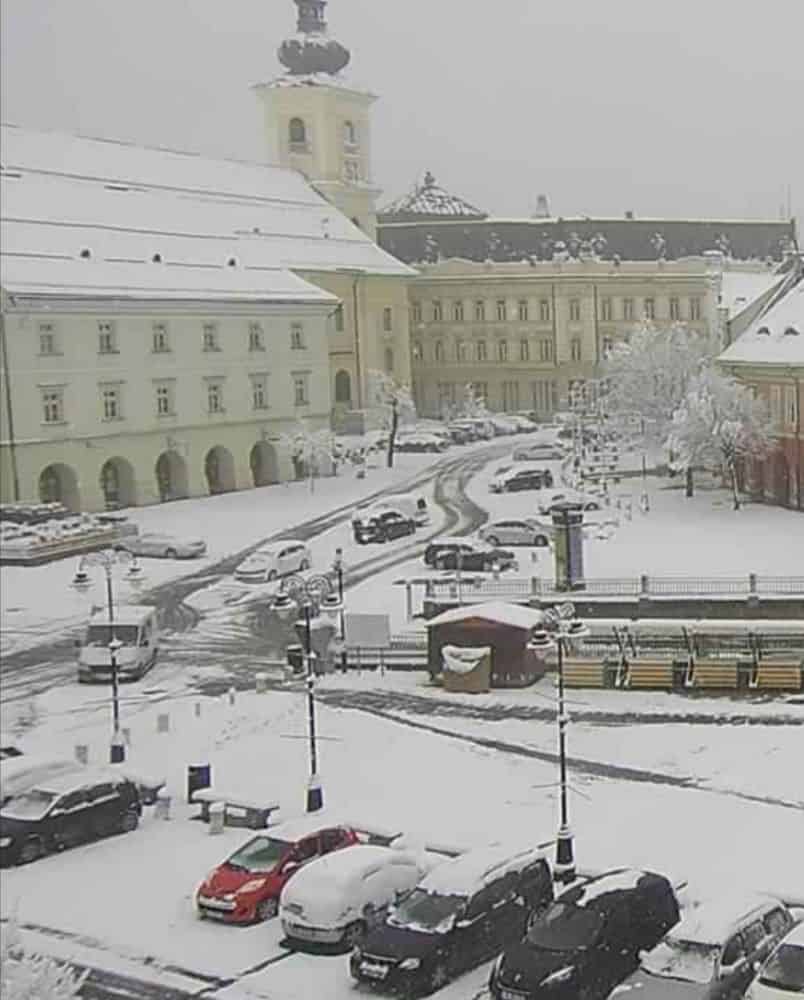 video foto s-a întors iarna la sibiu - atenție cum circulați