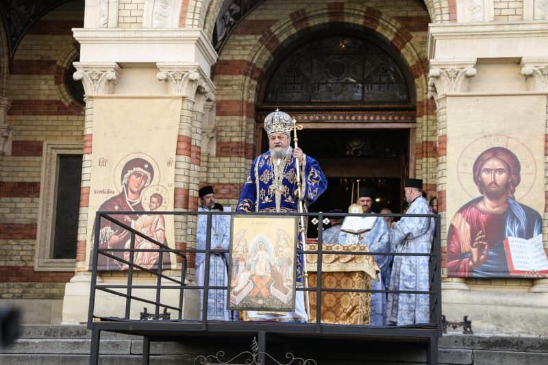 coronavirus - rugăciuni speciale, zilnic, în fiecare biserică şi mănăstire din judeţul sibiu