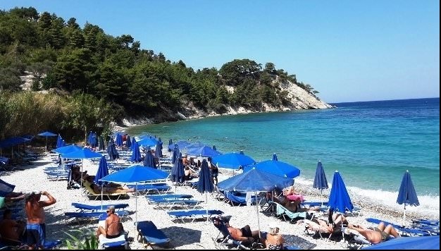 grecia primește din nou turiști, după șase luni de carantină strictă
