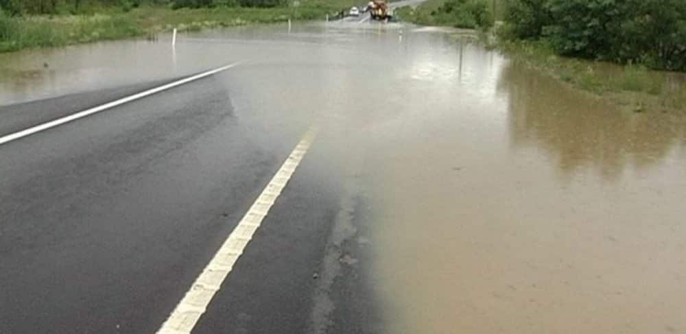 dezastrul cauzat de ploi. ce drumuri din județul sibiu au fost afectate de inundaţii