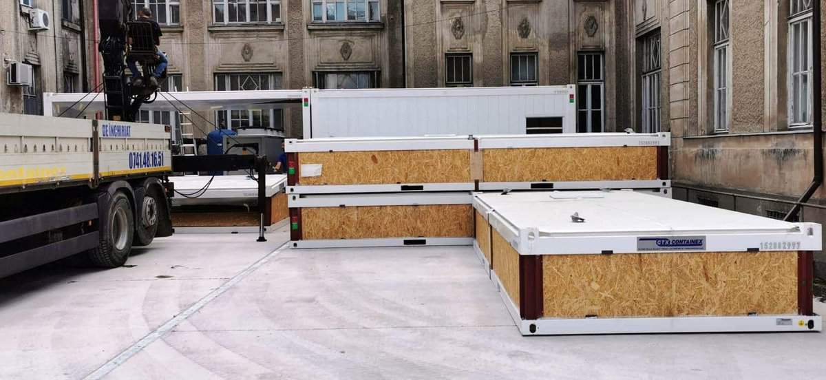 foto: pavilioane modulare, amplasate la spitalul județean sibiu