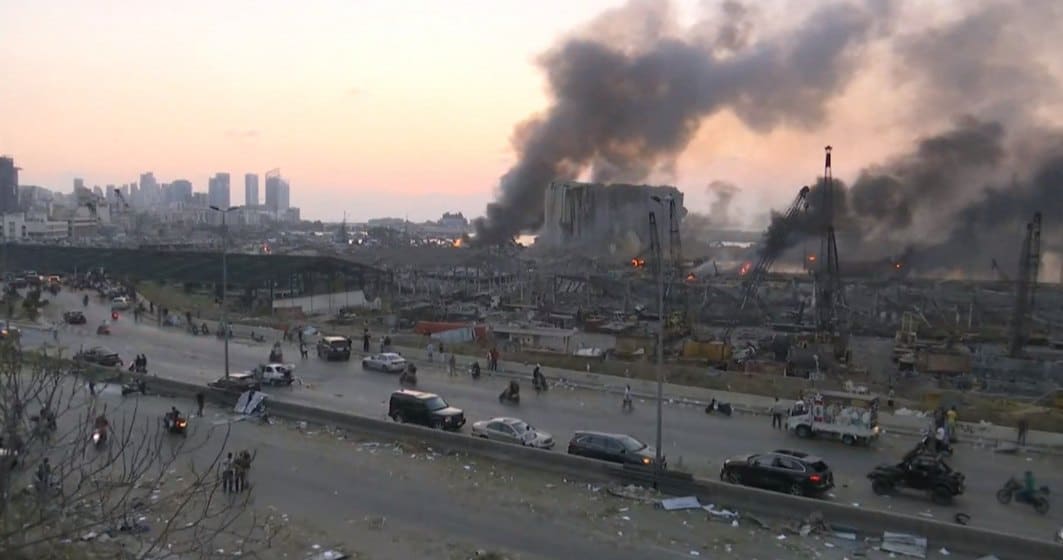 live explozie devastatoare la un depozit de muniție din beirut - momentul deflagrației