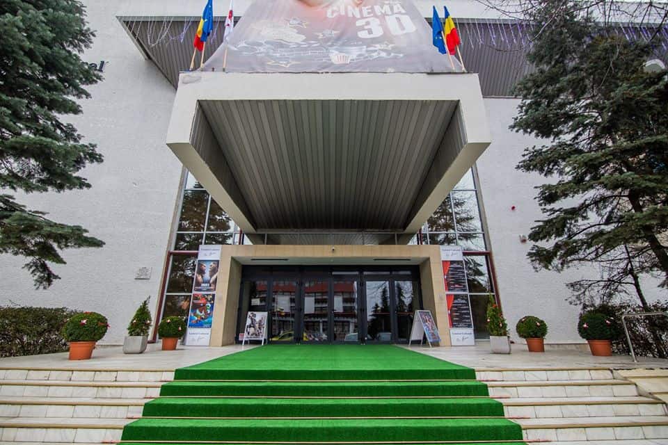 terasă cinema - centrul cultural „ion besoiu” se reinventează