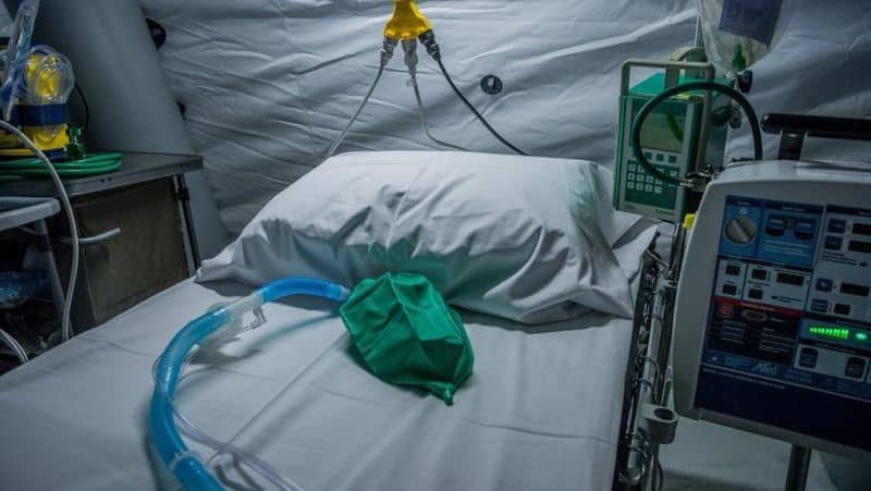 doi oameni infectați cu covid au murit la sibiu - nu erau vaccinați