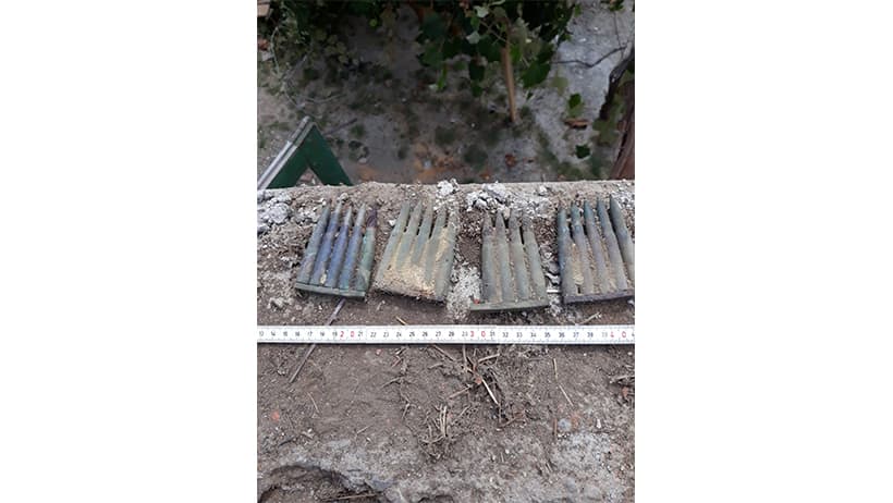 foto muniție de război găsită într-o locuință din județ - au intervenit pirotehniștii