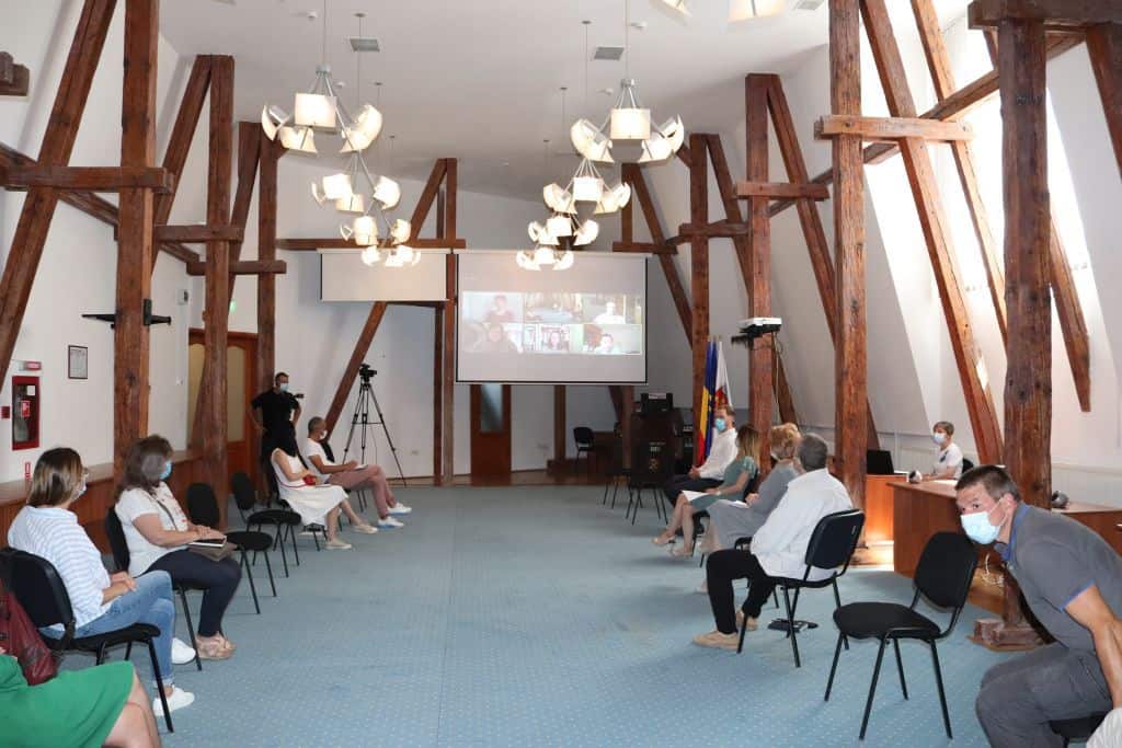 foto: prima întâlnire cu operatori culturali și turistici pentru centrul de conferințe și spectacole din sibiu a avut loc luni