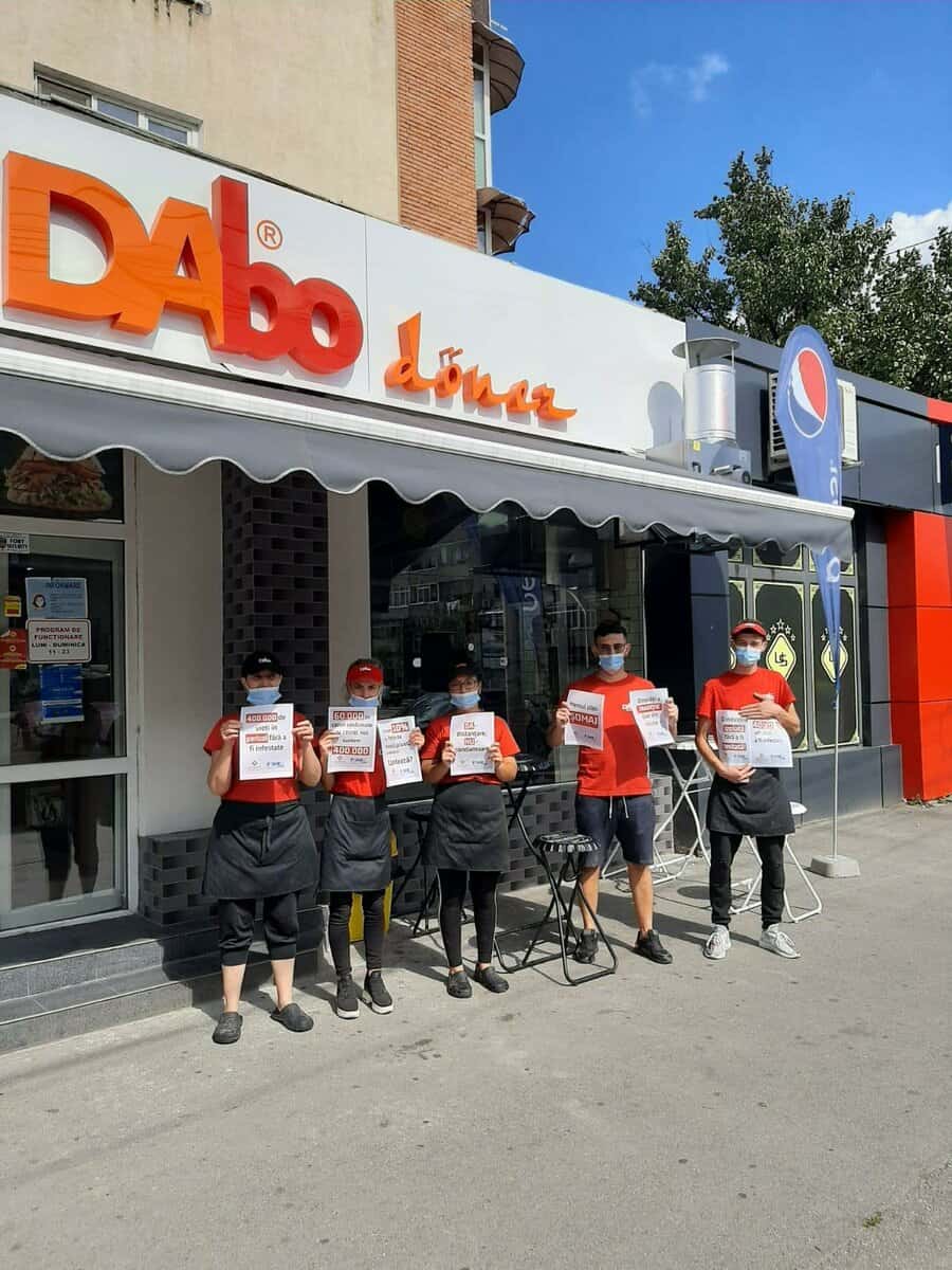 dabo doner: „restricțiile guvernului sunt pe cale să îngroape industria horeca. clienții mănâncă pe trotuar, iar noi stăm cu mesele strânse”