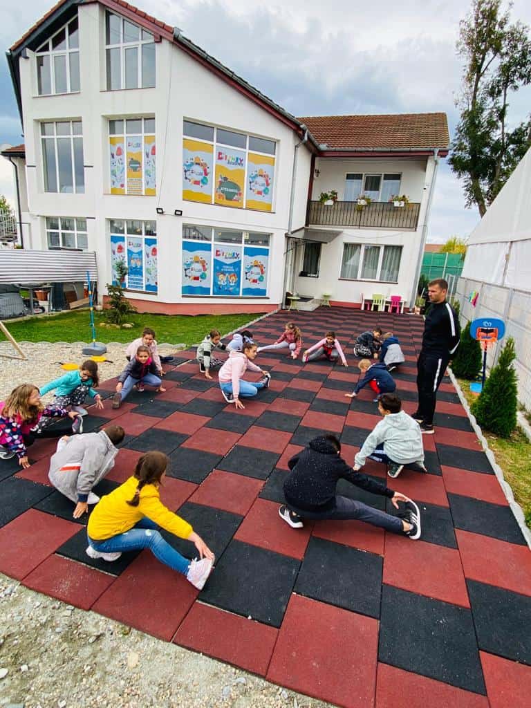 nou în sibiu - disney academy - after-school cu ore de sport și supravegherea cursurilor online