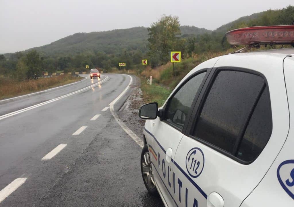 recomandările poliției sibiu pentru șoferi pe timp de ploaie