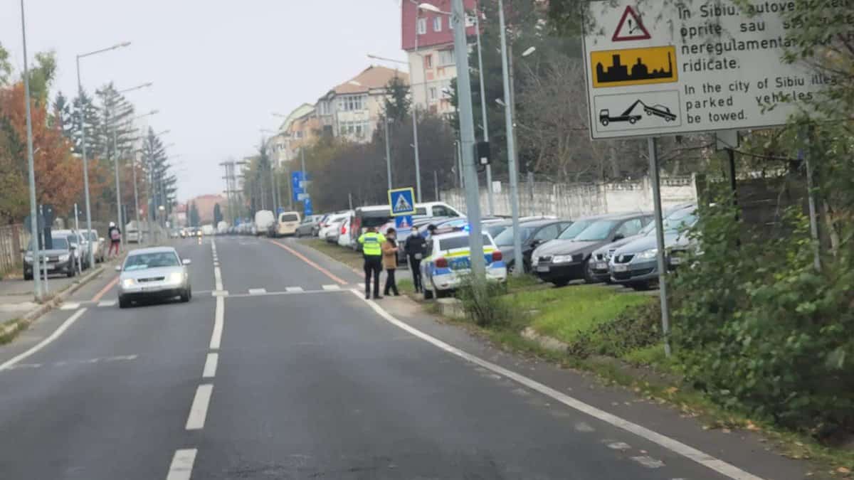 FOTO VIDEO Prima zi de carantină - Sibiul împânzit de filtre de poliție. Traficul este mai lejer