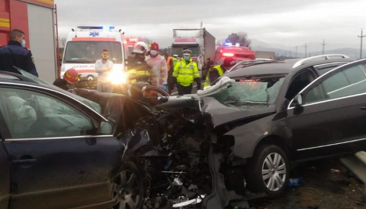 Update Foto Accident Grav La IeÈ™irea Din Avrig Doi MorÈ›i È™i Trei RÄƒniÈ›i Pe Dn1 Intre Sibiu È™i BraÈ™ov Ora De Sibiu