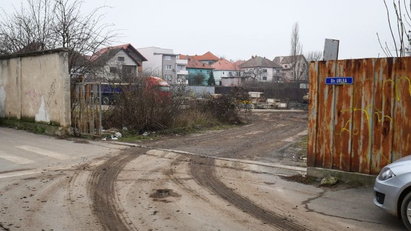 video foto străzi pline de noroi la doi pași de centrul sibiului - zona trei stejari arată jalnic din cauza unui șantier