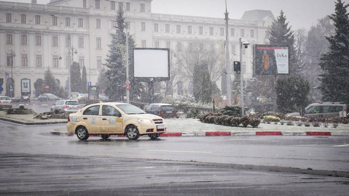 FOTO: Sibiul de poveste - Cum arată orașul după prima ninsoare din acest an