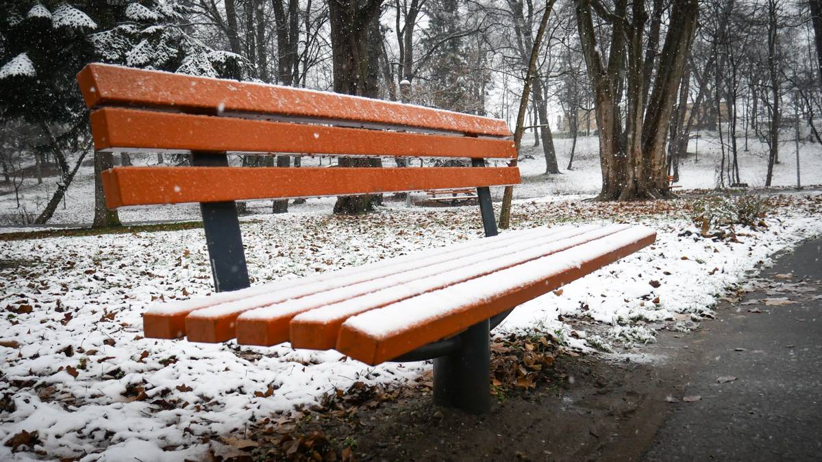 FOTO: Sibiul de poveste - Cum arată orașul după prima ninsoare din acest an