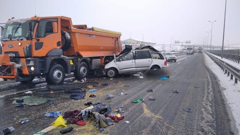 foto accident grav pe autostrada a1, sibiu - deva - trei oameni au murit și unul e grav rănit