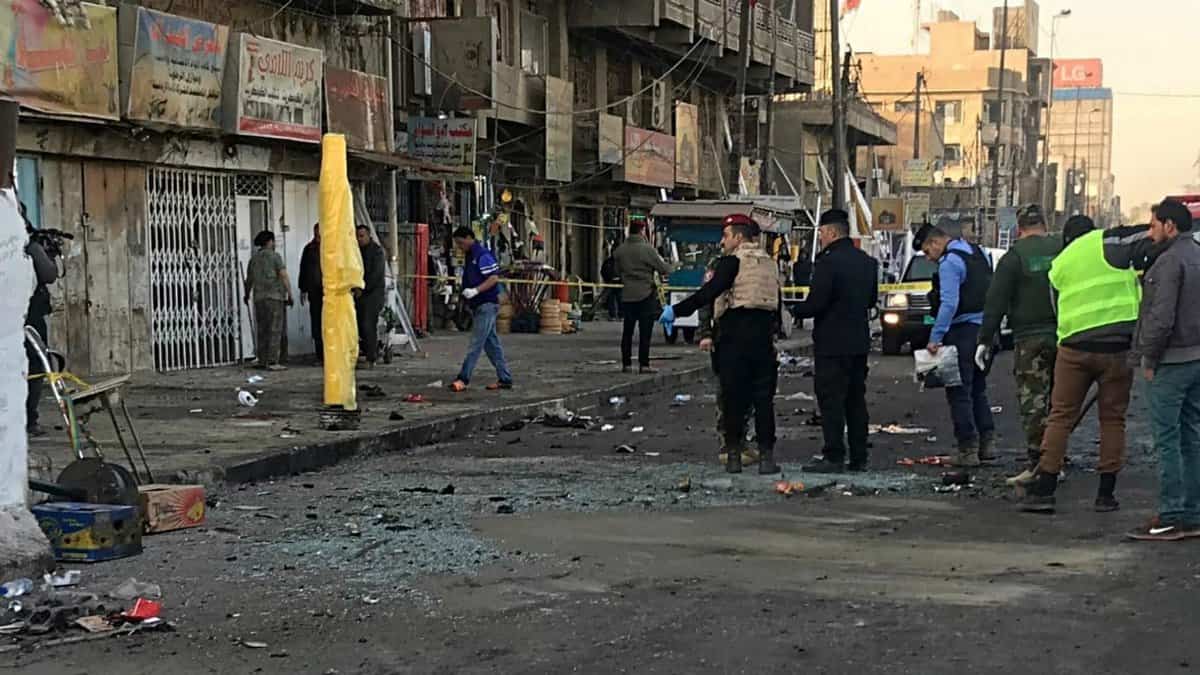atentat sinucigaș în bagdad - cel puțin 32 de morți și peste o sută de răniți