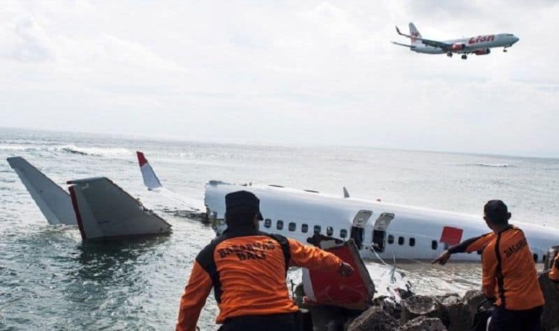 semnale de la cutia neagră a avionului prăbușit în indonezia, detectate