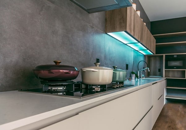 ai ajuns cu renovarea la bucătăria locuinței tale? iată 3 moduri diferite de a decora, pentru a avea un design unic!