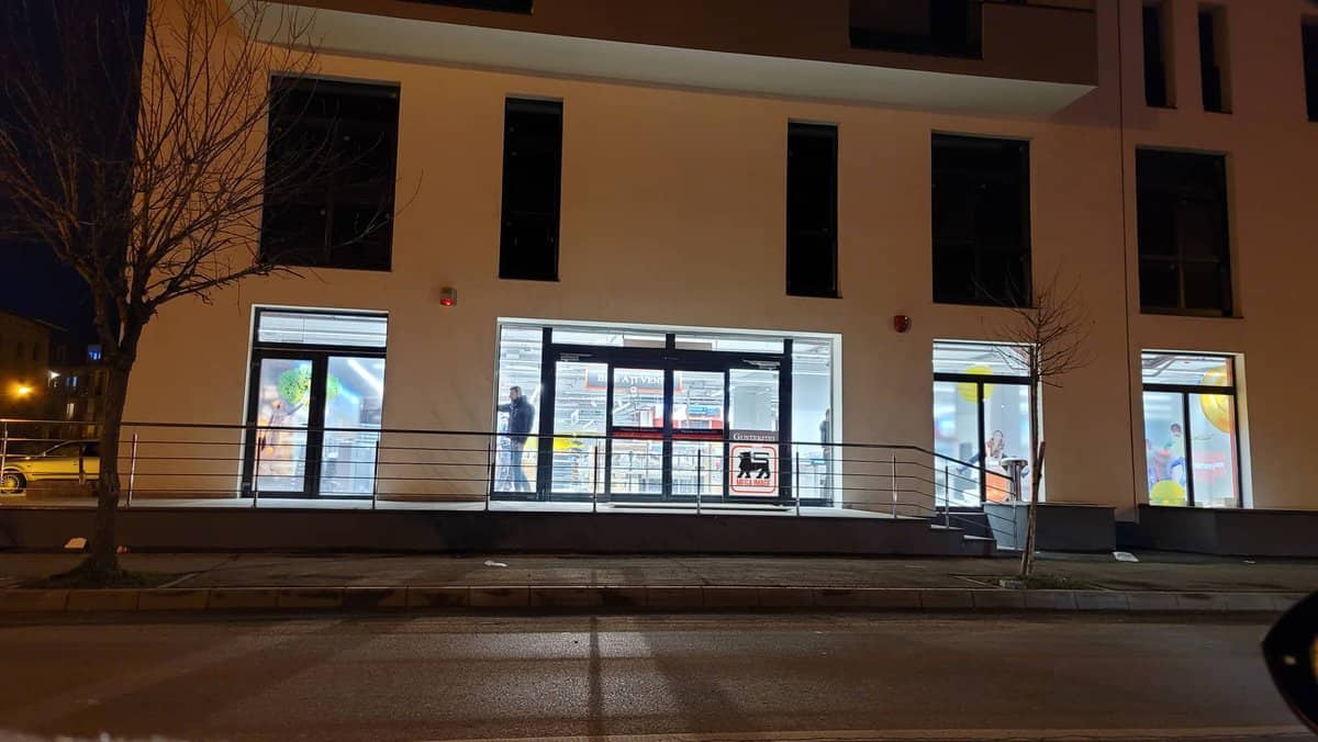 foto - mega image deschide primul magazin din municipiul sibiu - în apropiere de gară
