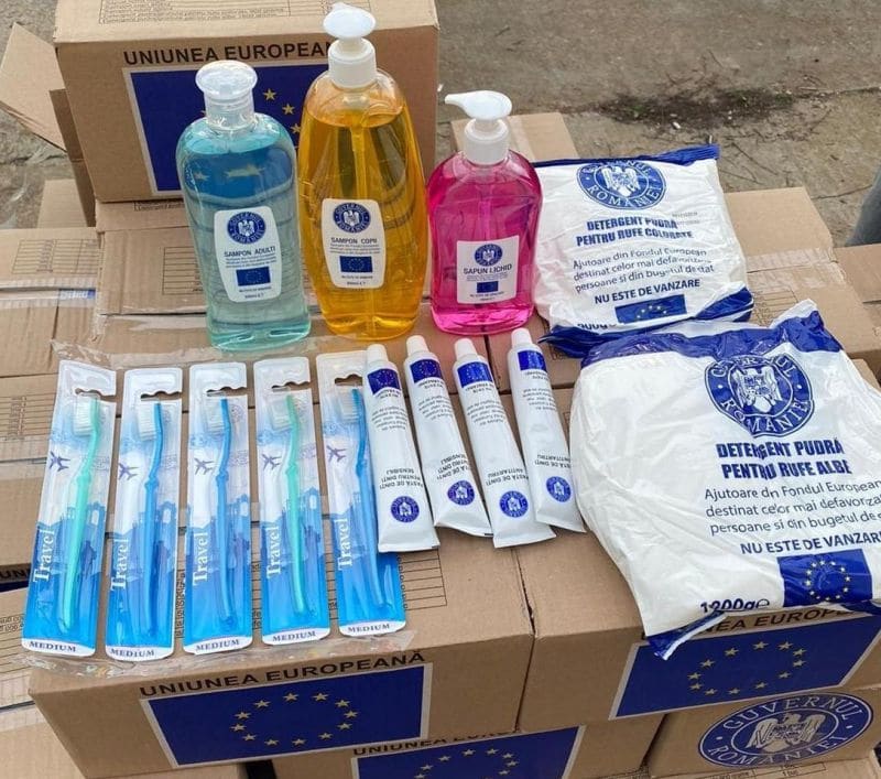 se distribuie a treia tranșă de produse de igienă pentru sibienii nevoiași