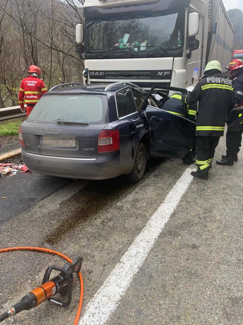 video foto accident mortal pe valea oltului - două persoane decedate