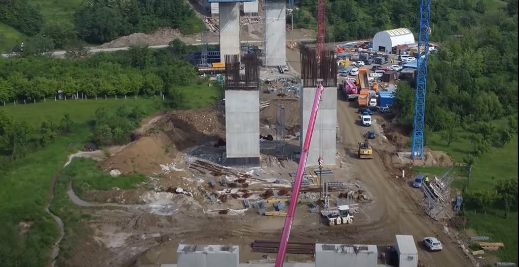 imagini impresionante de pe autostrada sibiu - boița. viaductul peste valea tălmăcelului prinde contur